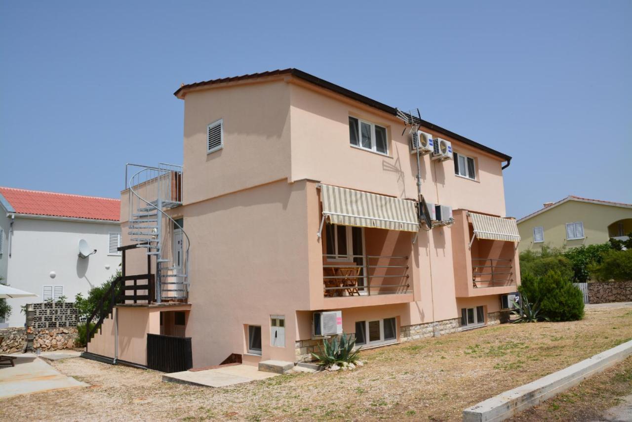 Apartments Marina Ražanac Exterior foto