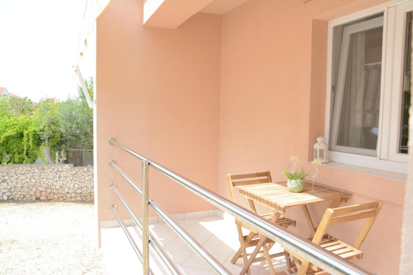Apartments Marina Ražanac Habitación foto