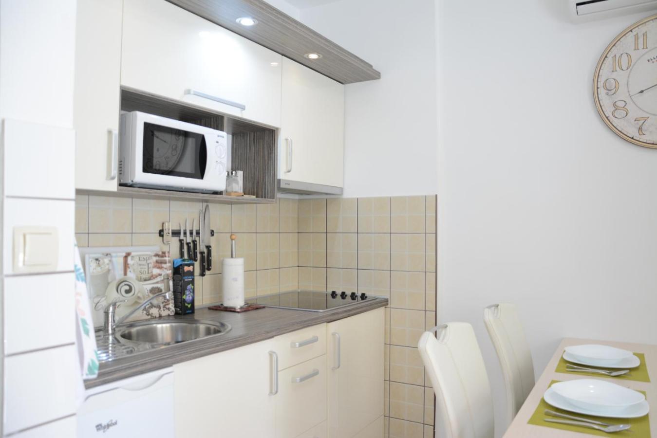 Apartments Marina Ražanac Habitación foto